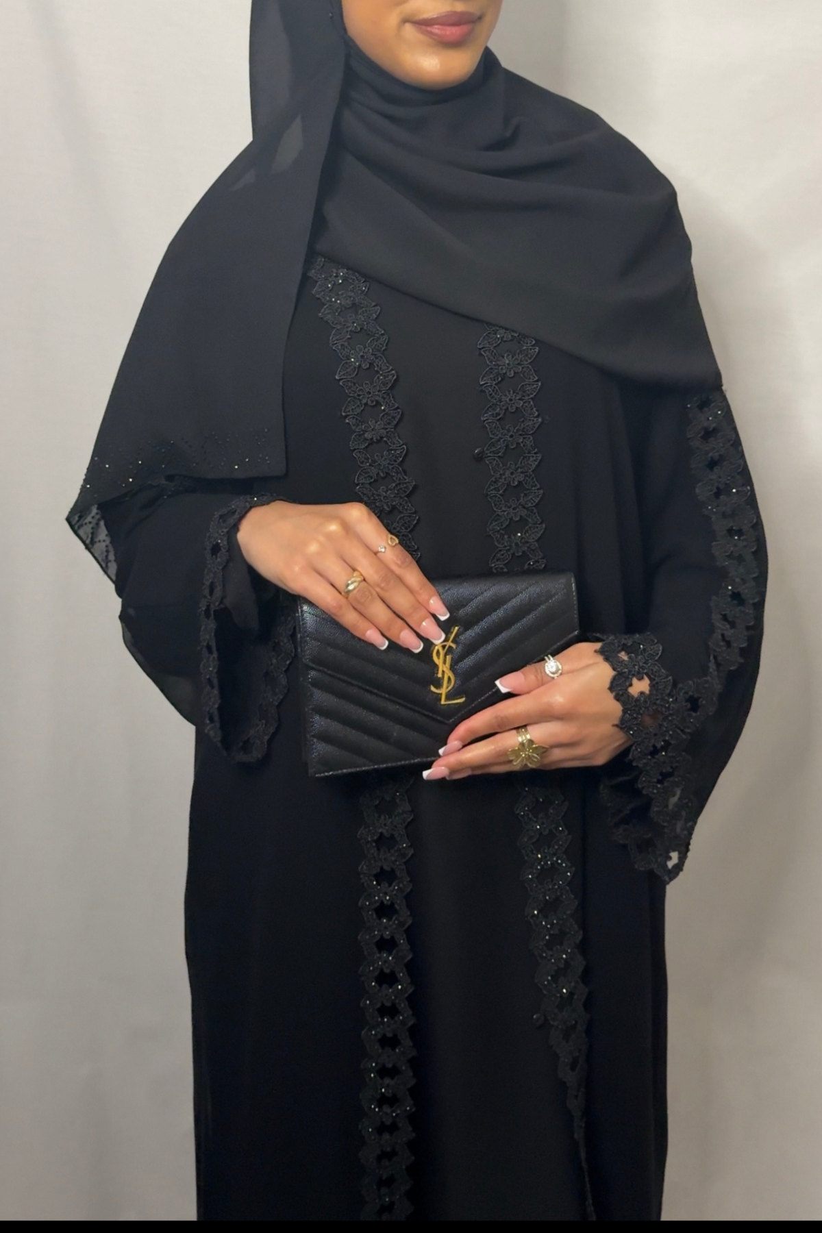 Amna — Raiq