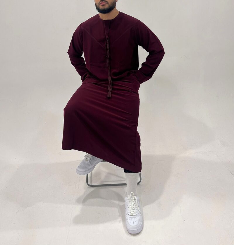 Premium Emirati Thobe